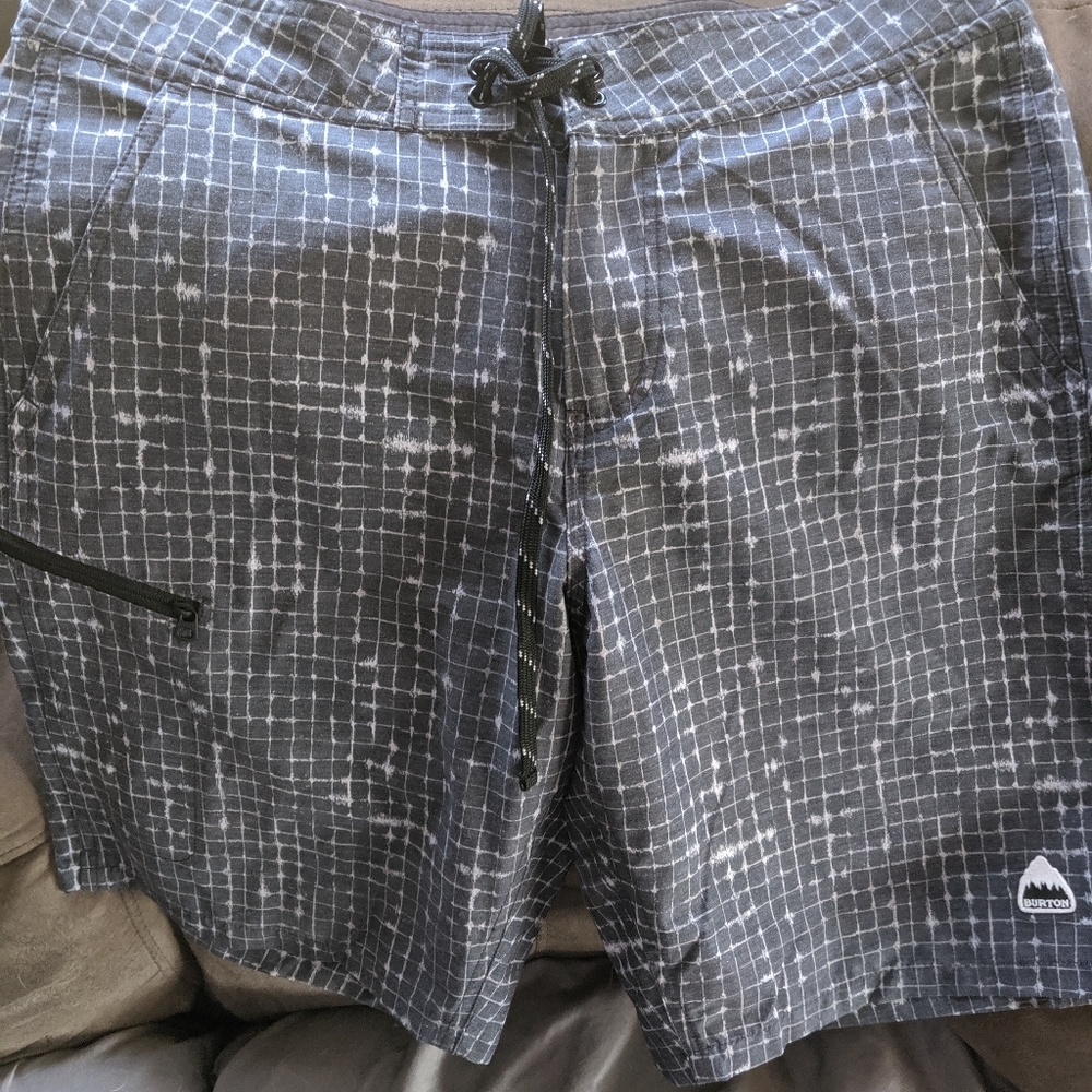 Men's Burton swim trunks